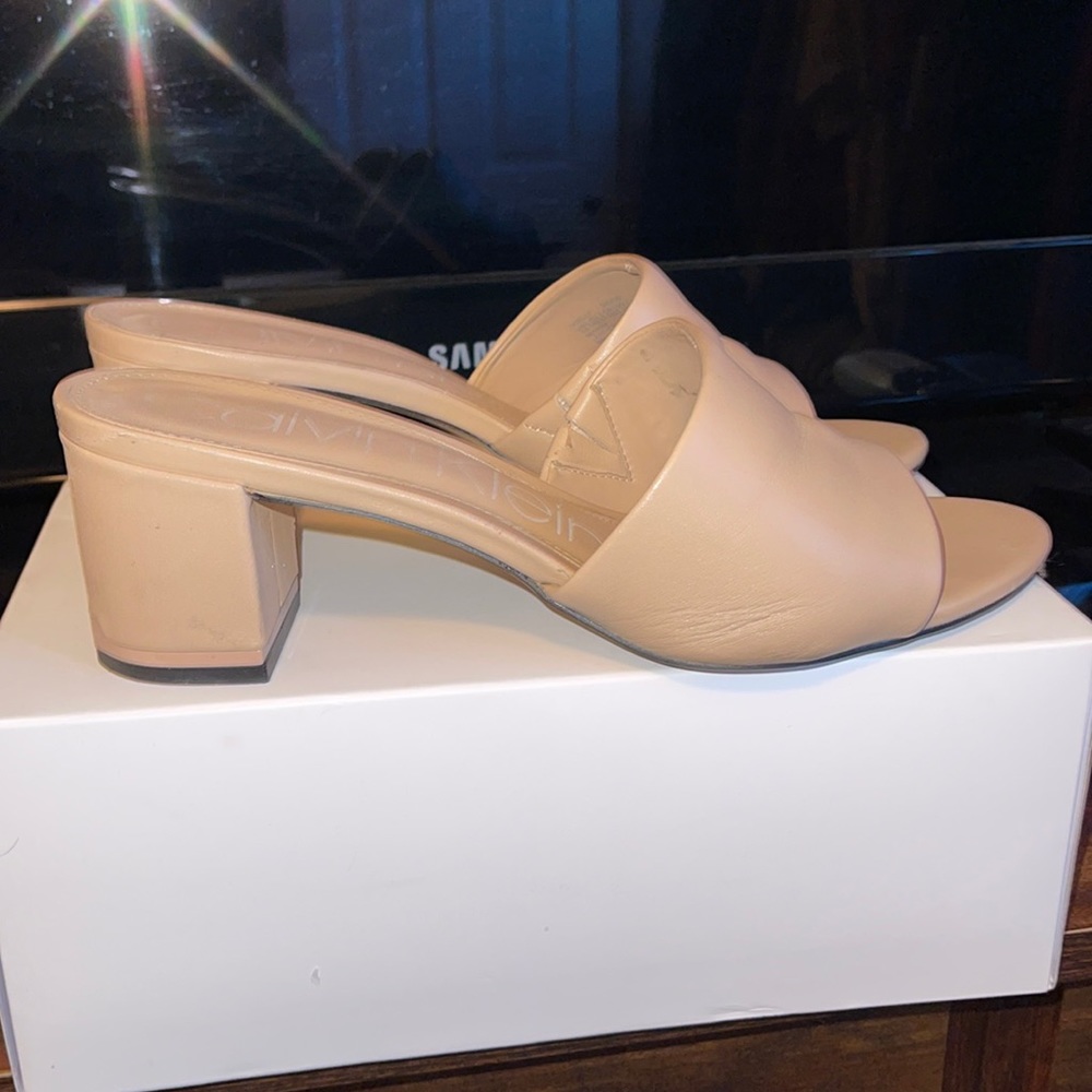 ‼️Nude Calvin Klein Heel‼️